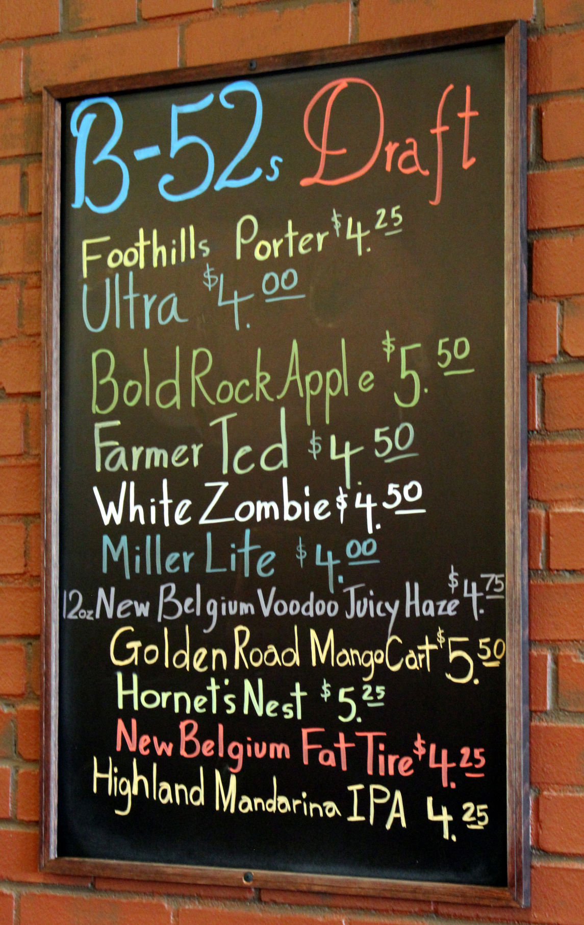 B52s new bar (8).JPG